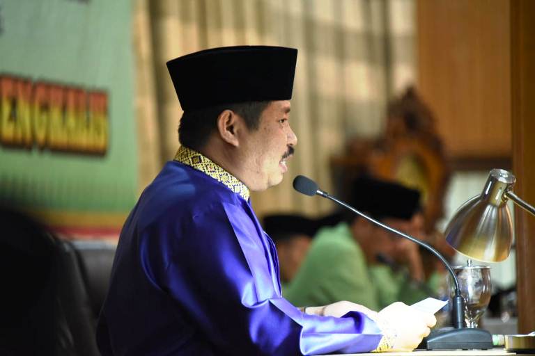 Bupati Bengkalis Amril Mukminin
